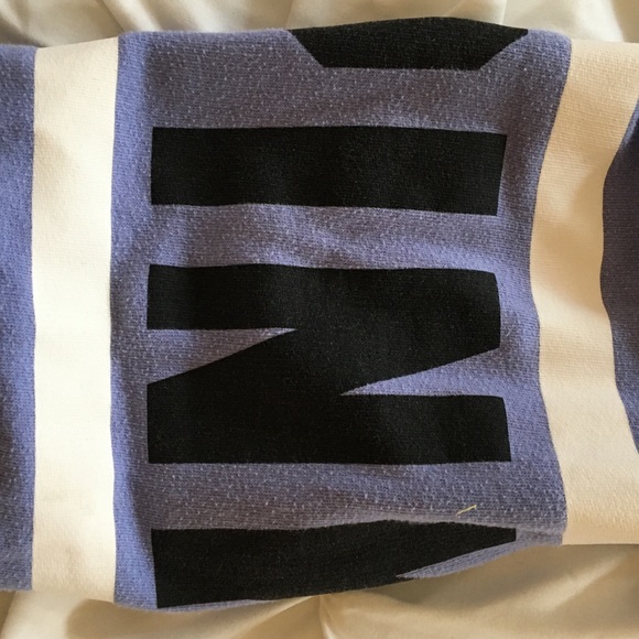 CLOSET CLEAROUT!! - Picture 4 of 4